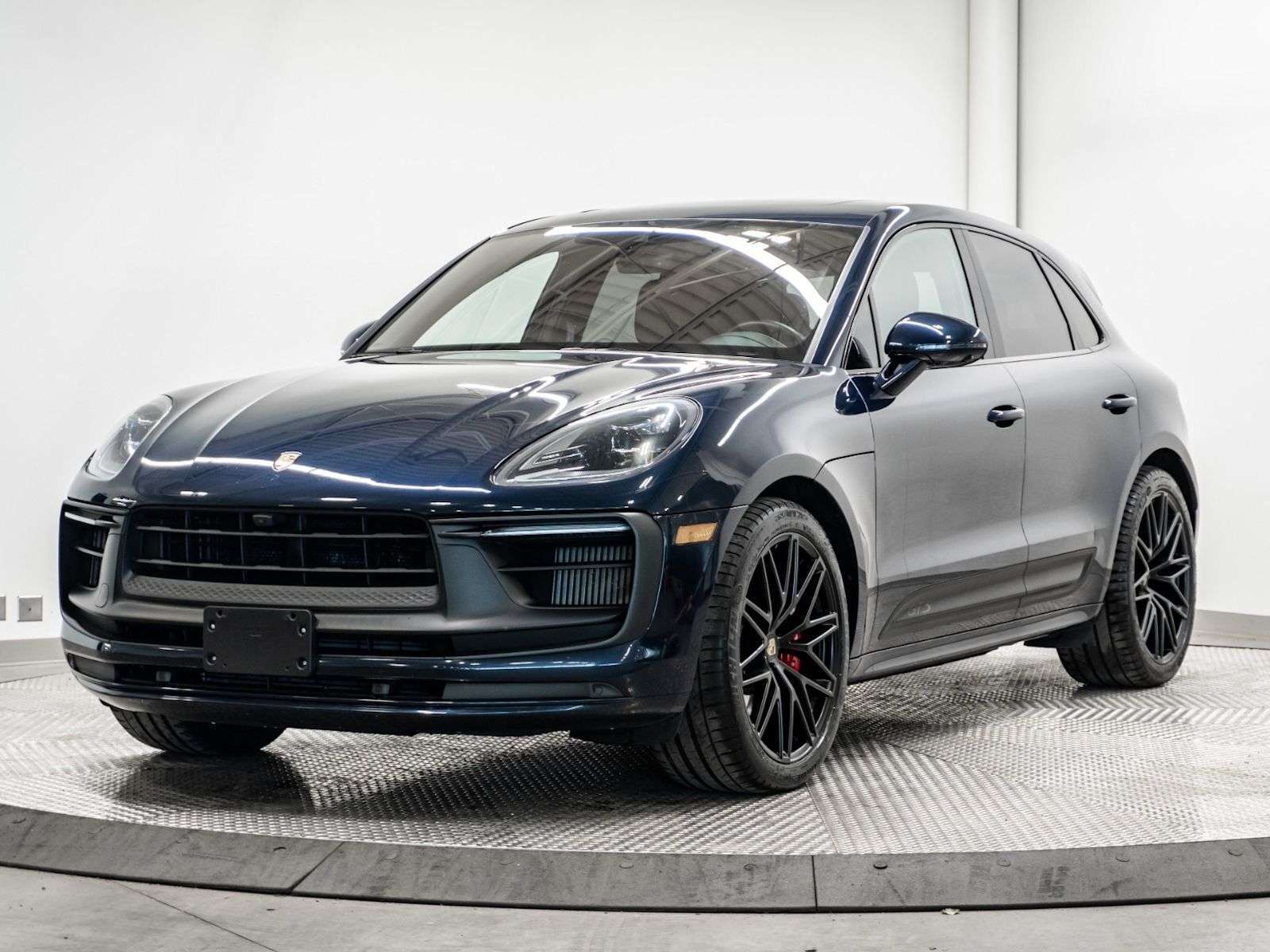 2022 Porsche Macan | No Accidents, Porsche Service History, Two Previ
