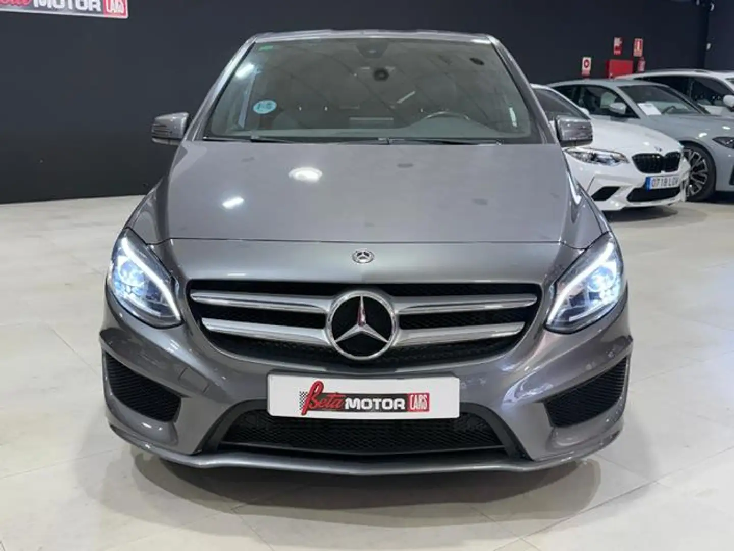Mercedes-Benz B 200 200d 7G-DCT Gris - 2