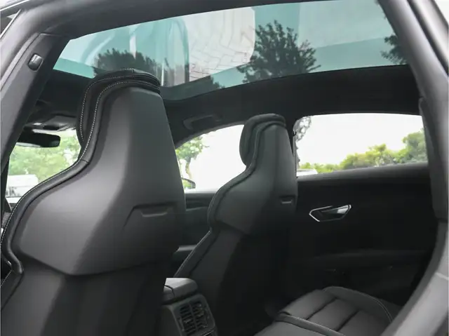 Audi E-Tron GT view 23