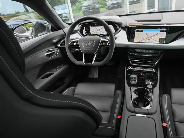 Audi E-Tron GT view 28