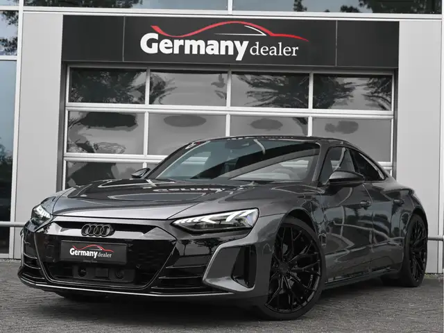 Audi E-Tron GT view 12
