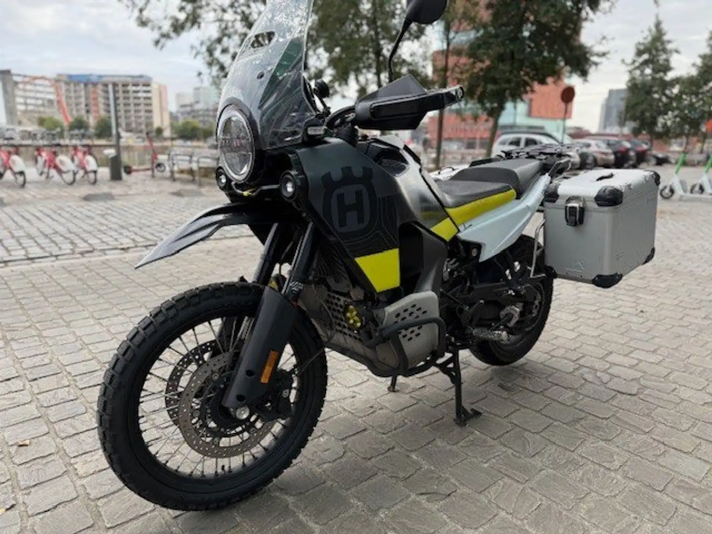 Husqvarna Norden 901 Czarny - 1