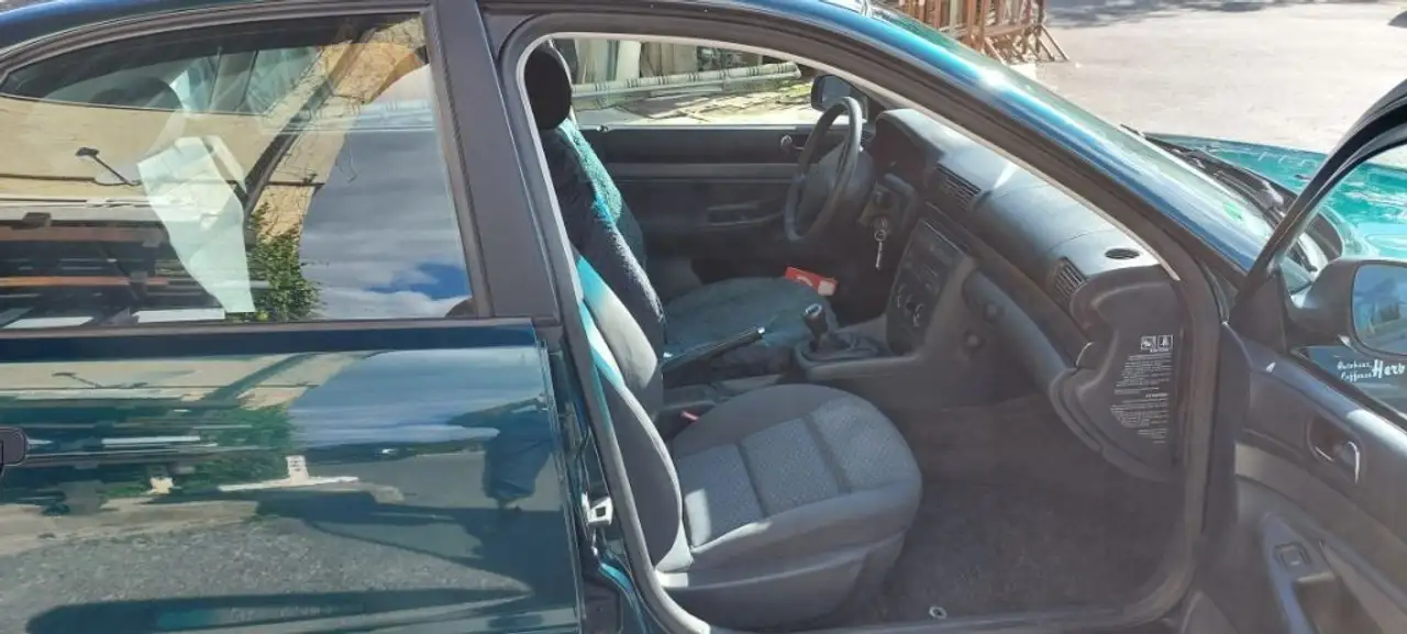 Audi A4, foto 9