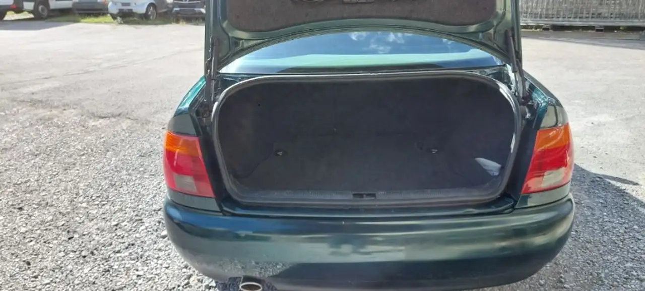 Audi A4, foto 8