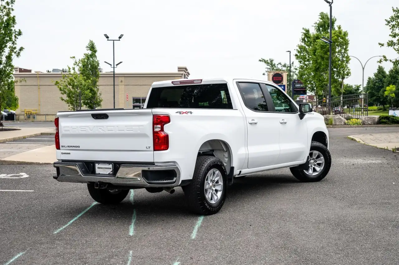 Chevrolet Silverado 1500 photo Chevrolet Silverado 1500