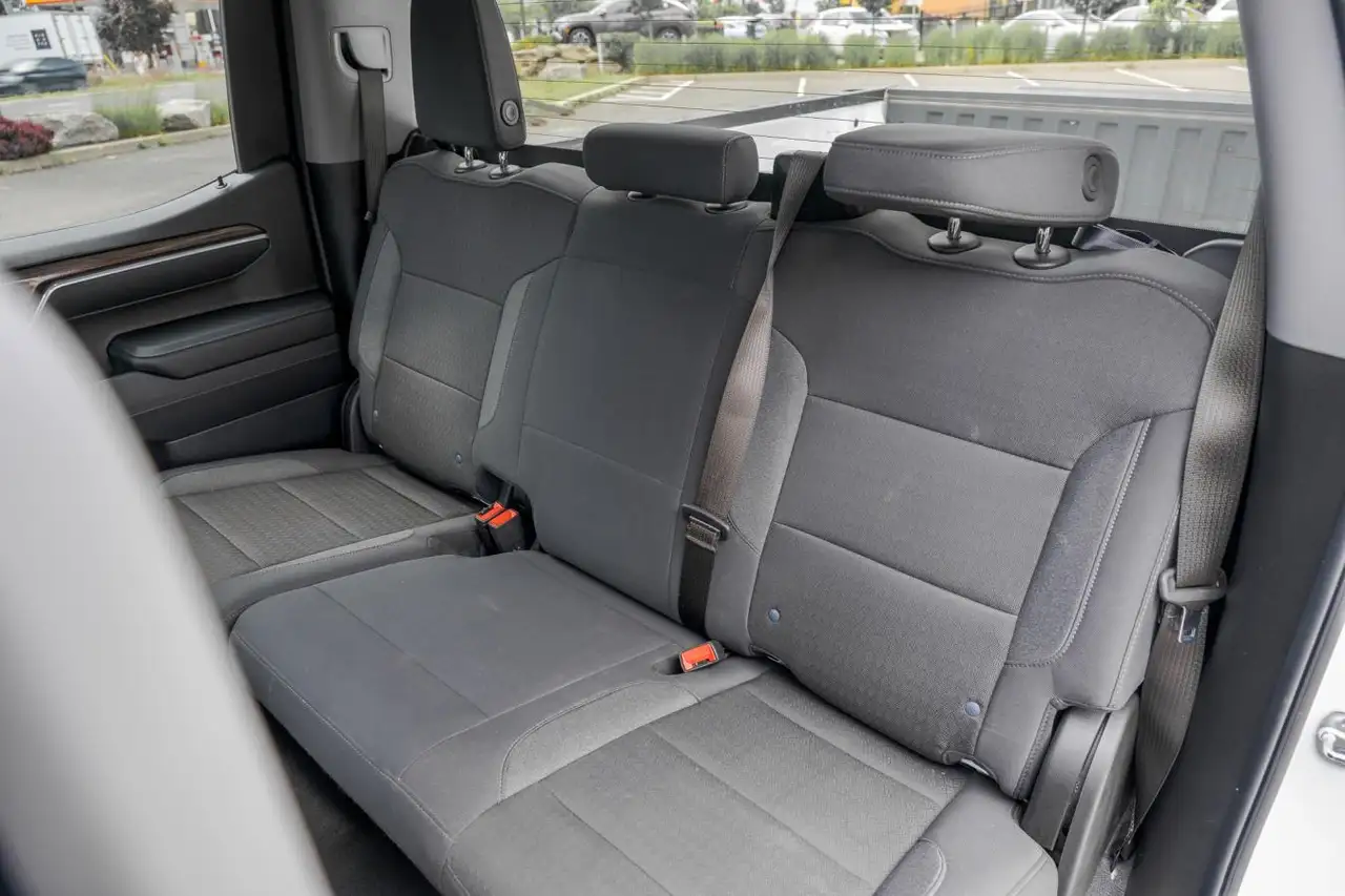 Chevrolet Silverado 1500 photo Chevrolet Silverado 1500