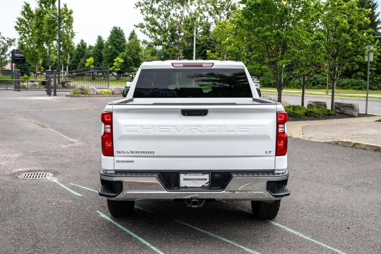 Chevrolet Silverado 1500 photo Chevrolet Silverado 1500