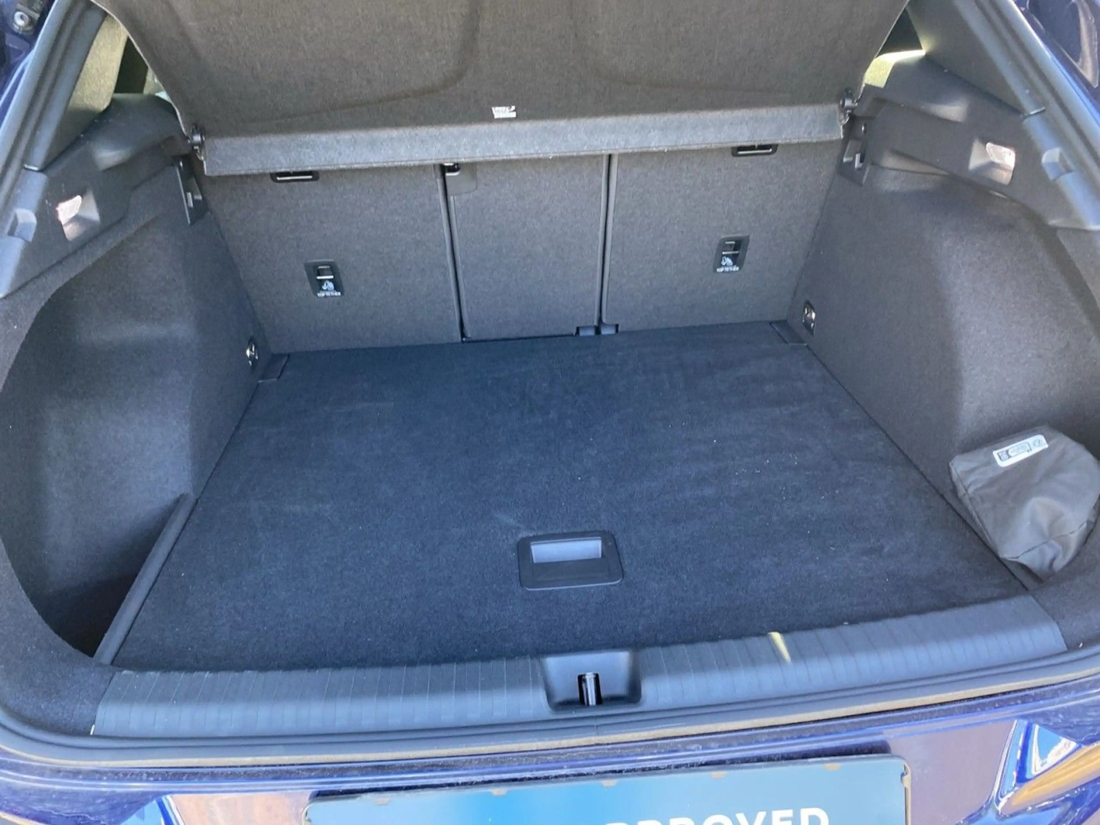 CUPRA Terramar DSG 1.5 eTSI+AHK+DriveXL+Allwetter — photo 6