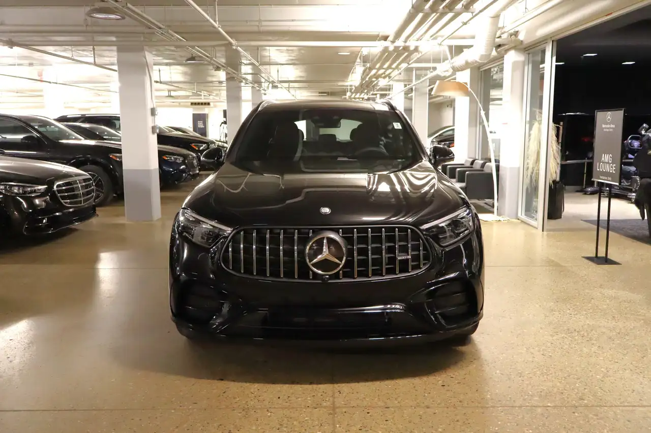 Mercedes-Benz GLC снимка Mercedes-Benz GLC
