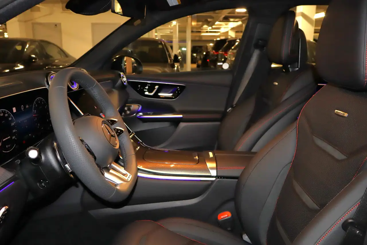 Mercedes-Benz GLC снимка Mercedes-Benz GLC