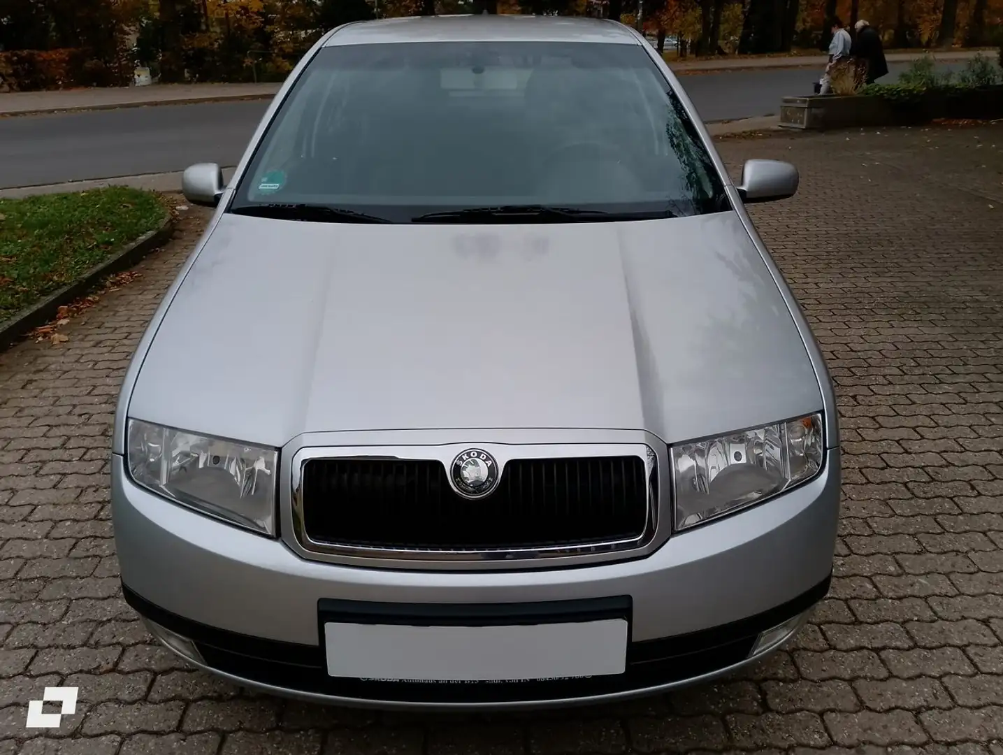 Skoda Fabia Fabia Fließheck 2.0 Elegance Silber - 1