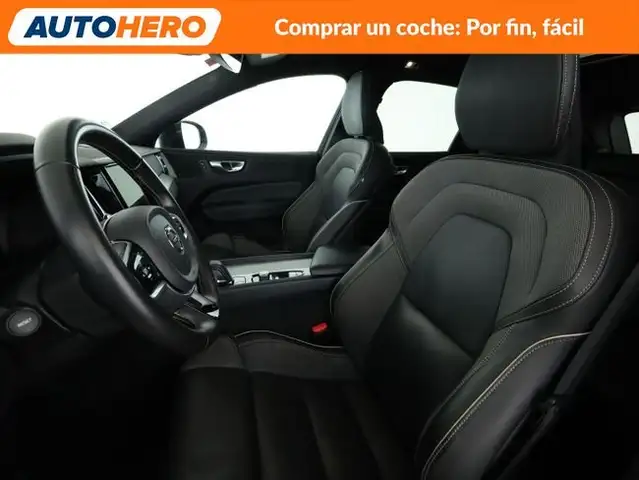 Volvo XC60 view 11