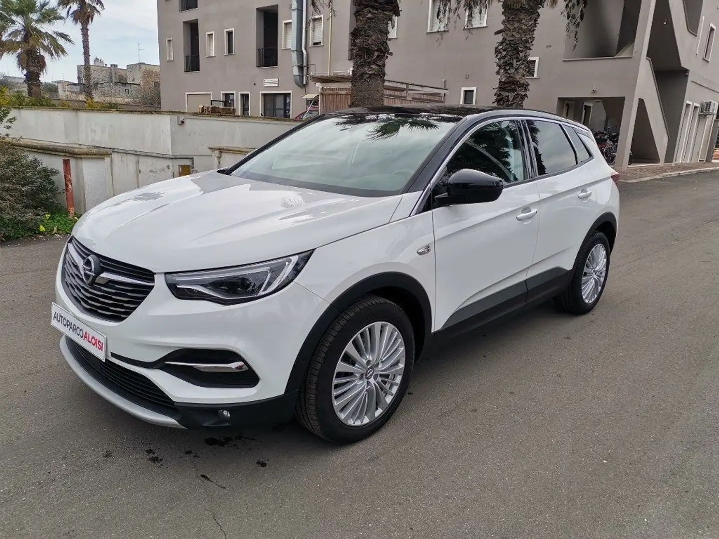 Opel Grandland X 1.5 diesel Ecotec Start&Stop Advance Blanc - 1
