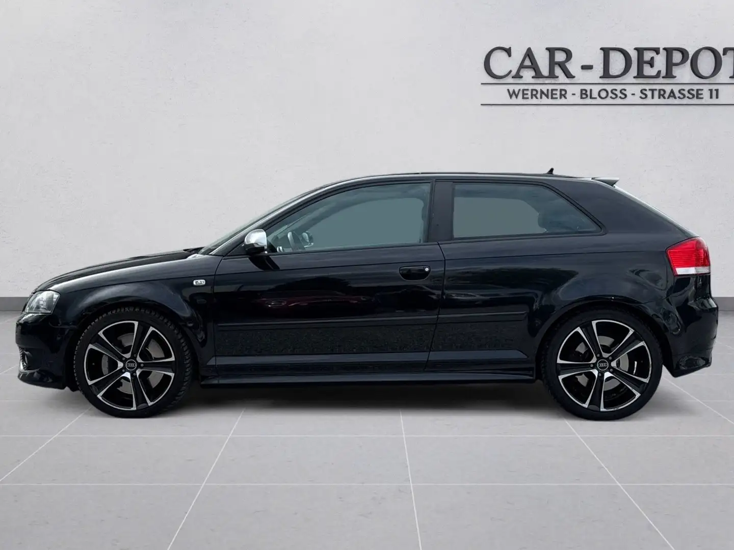 Audi S3 2.0 TFSI quattro*NAVI*PDC*SHZ*LEDER*BOSE*BT* Negro - 2