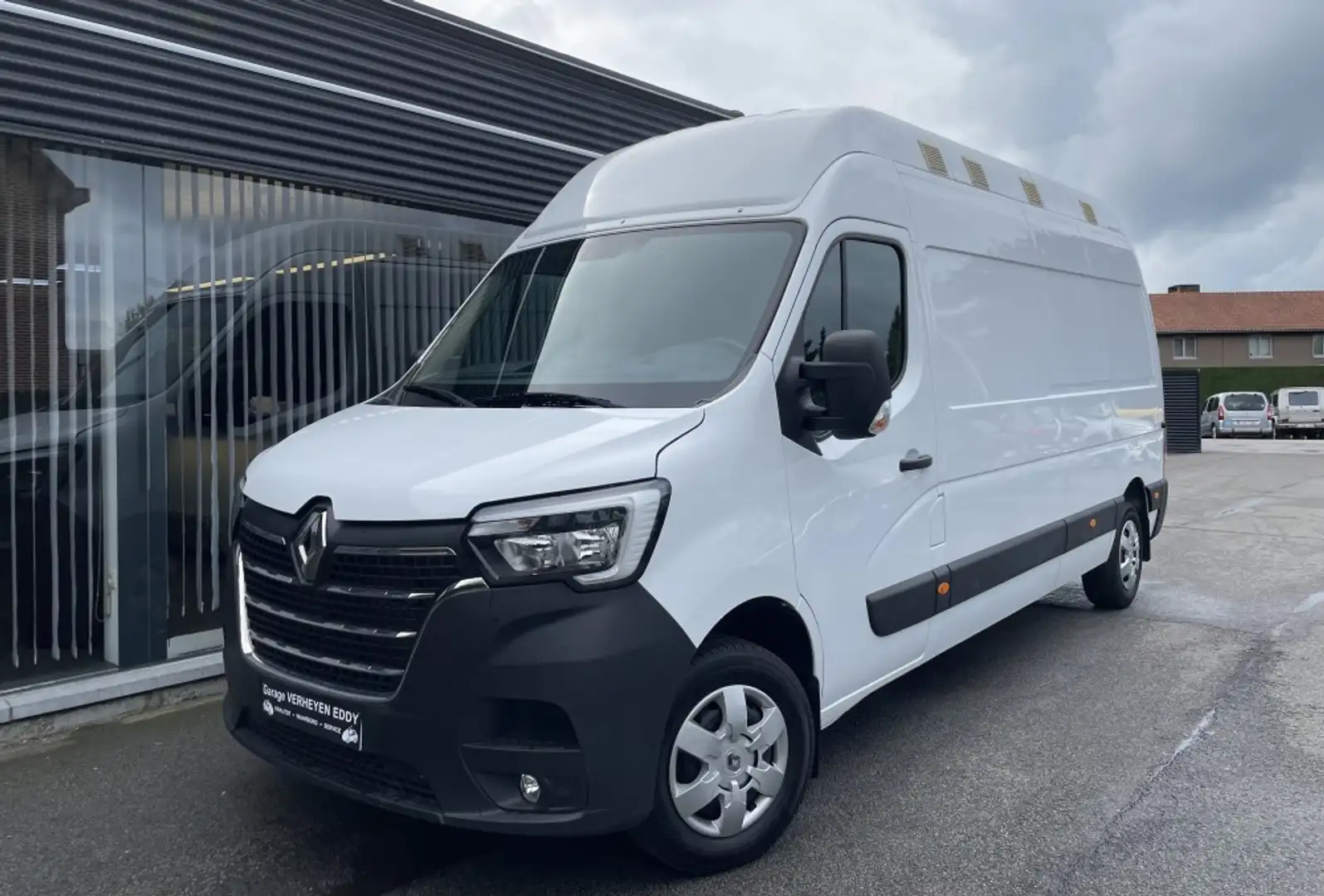 Renault Master 2.3 dCi L3H3 / Navi / Cam / Trekh / € 24.132 Netto Blanc - 1