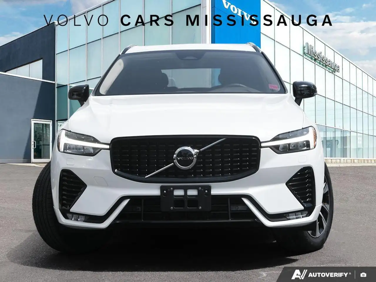 Volvo XC60 снимка Volvo XC60