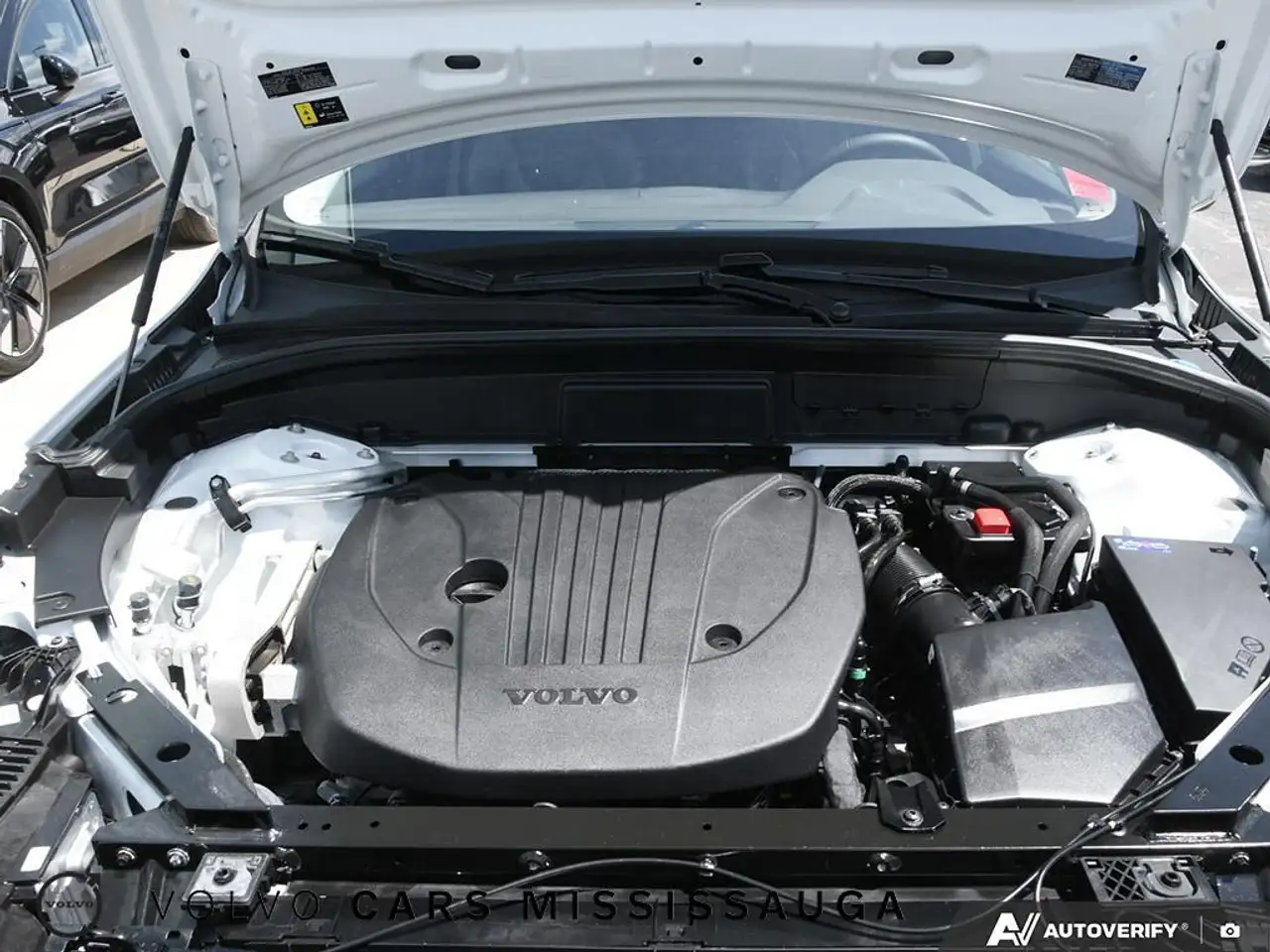 Volvo XC60 снимка Volvo XC60