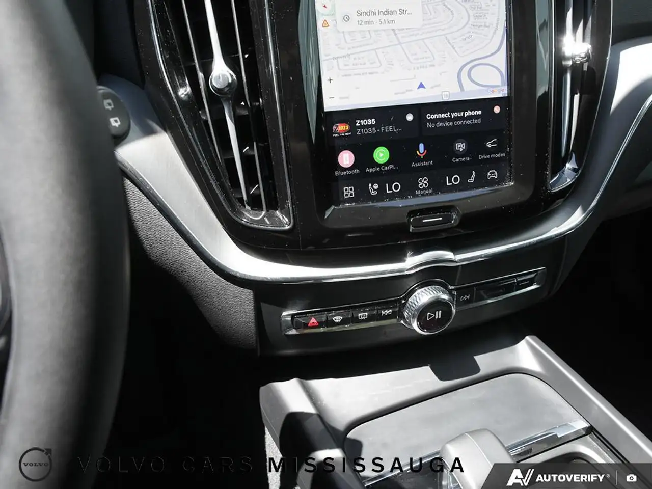 Volvo XC60 снимка Volvo XC60