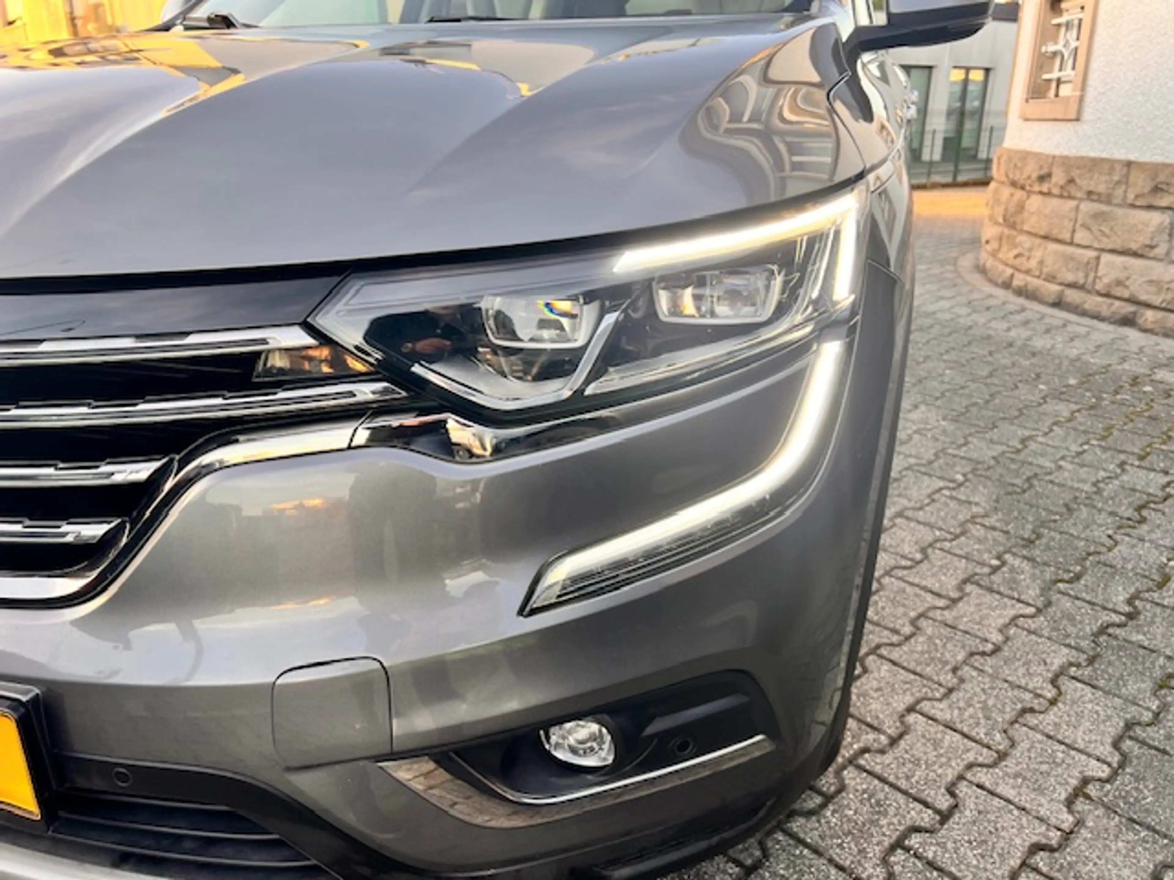 Renault Koleos Koleos ENERGY dCi 175 X-tronic 4WD INITIALE PARIS — photo 4
