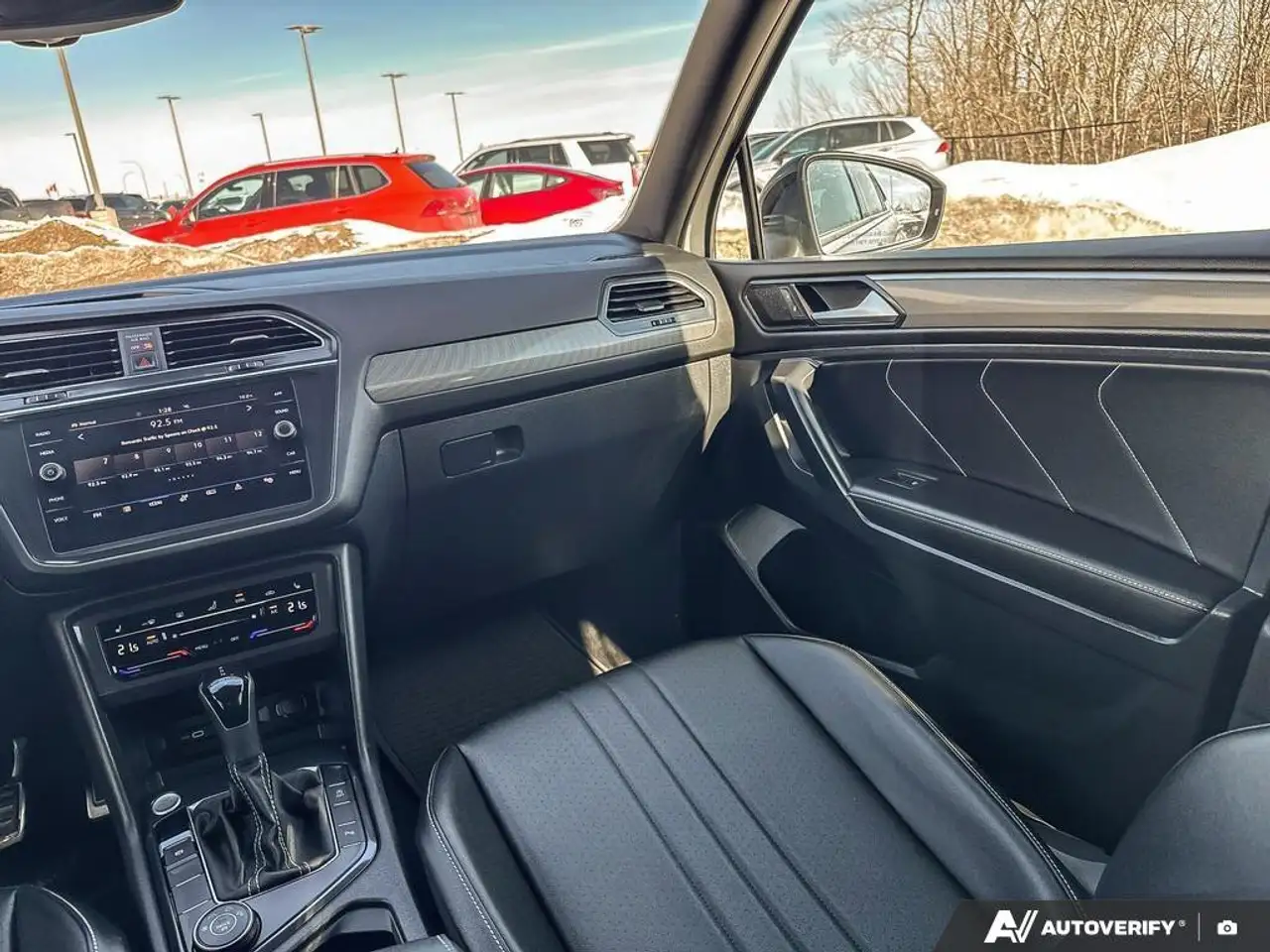 Volkswagen Tiguan снимка Volkswagen Tiguan