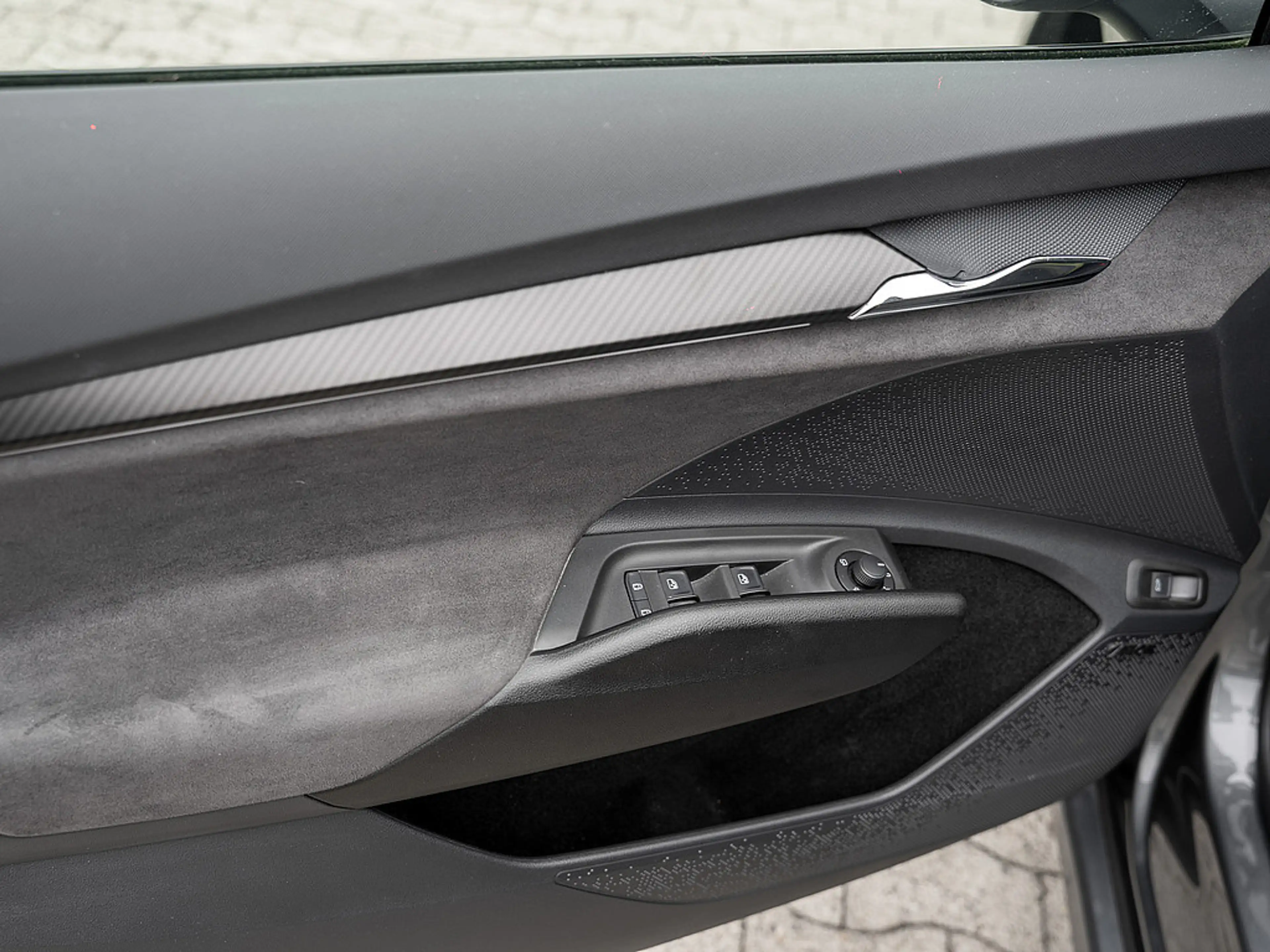 Skoda Enyaq Coupé RS Lounge AHK 360 PANO KAM MATRIX — photo 14