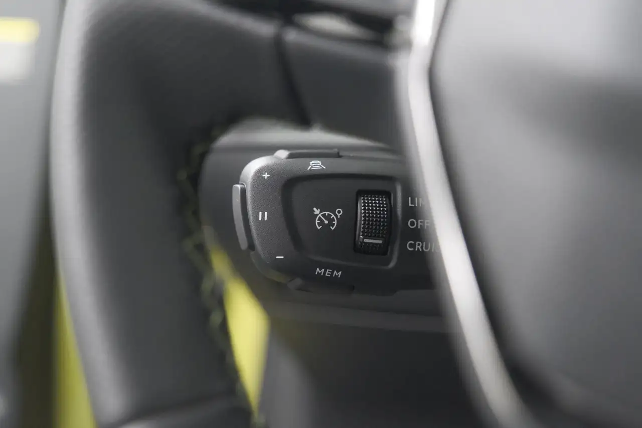Peugeot e-208 2026