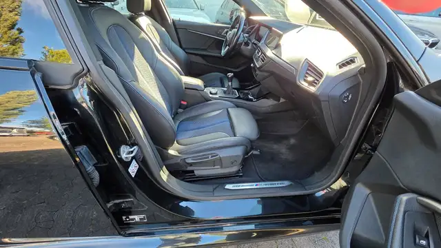 BMW 2 Series view 14