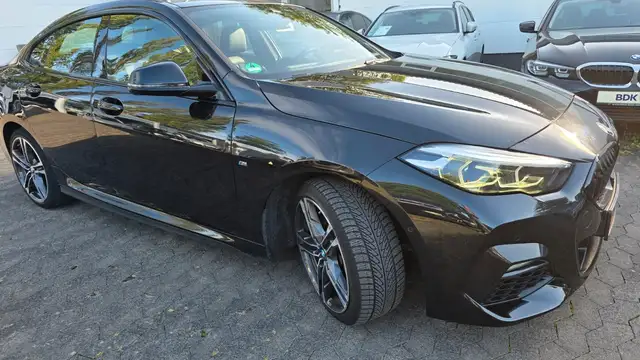 BMW 2 Series view 2