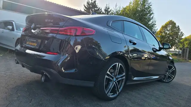 BMW 2 Series view 4
