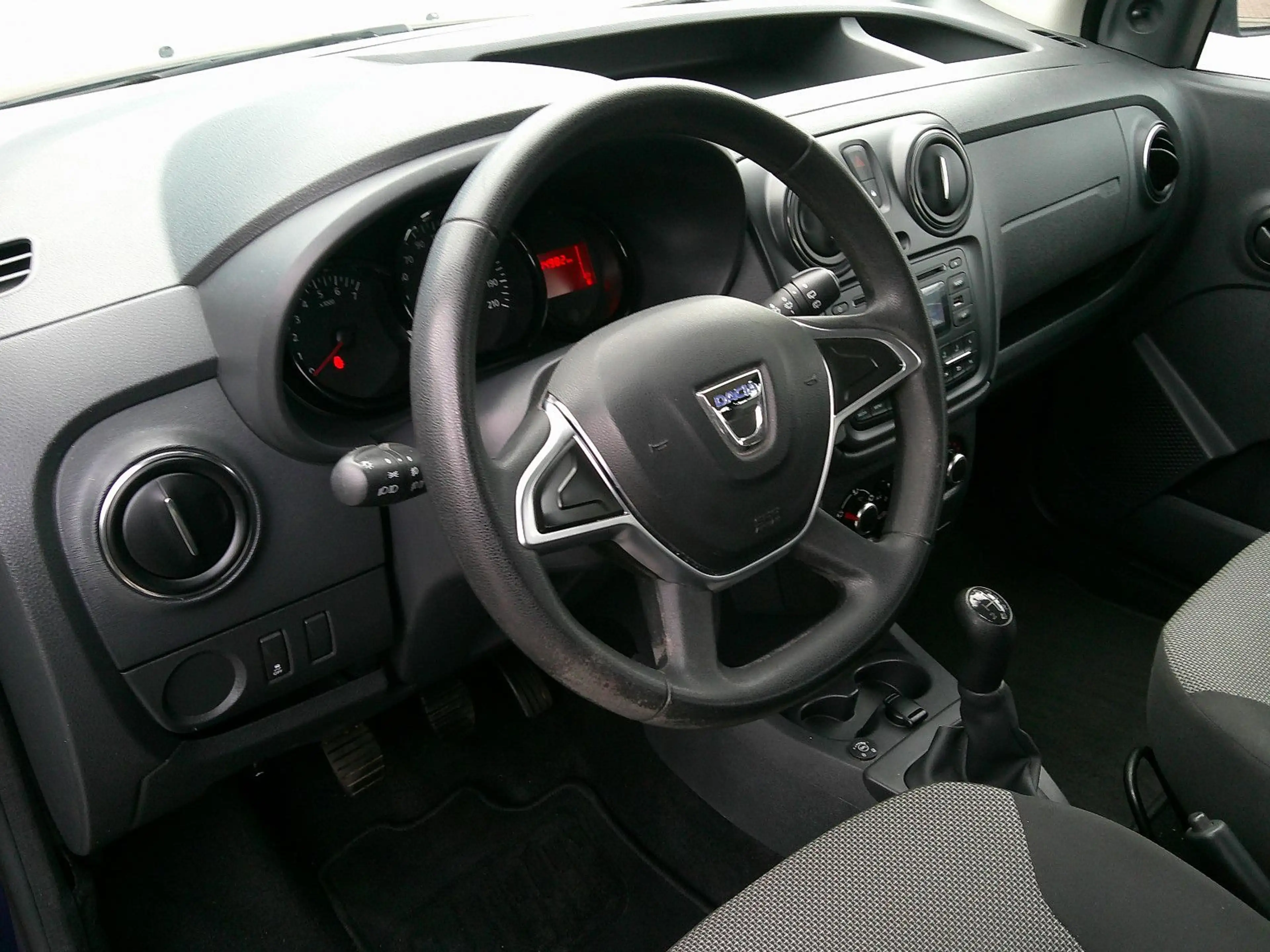 Dacia Dokker Essential LPG Autogas — photo 13