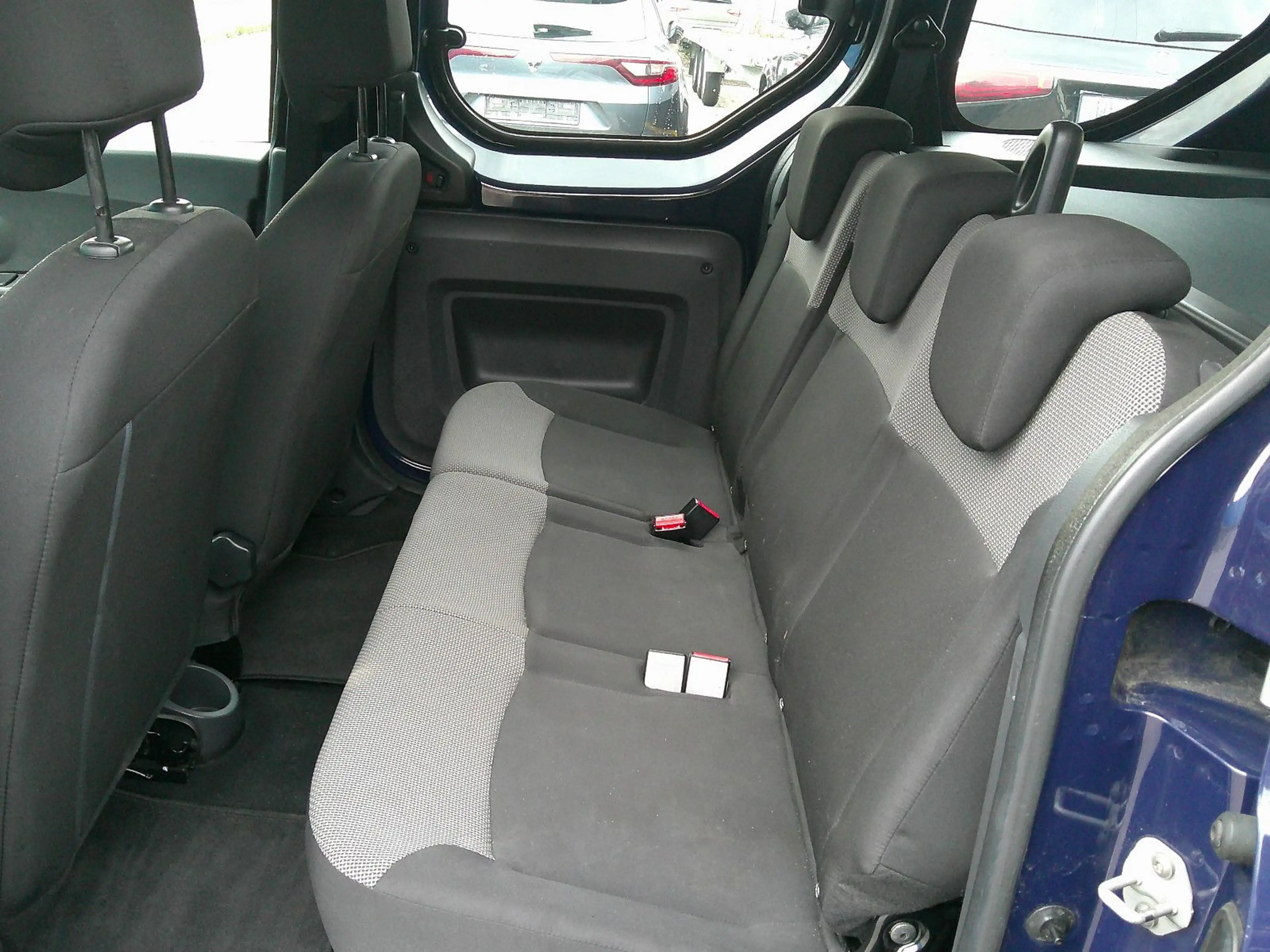 Dacia Dokker Essential LPG Autogas — photo 8