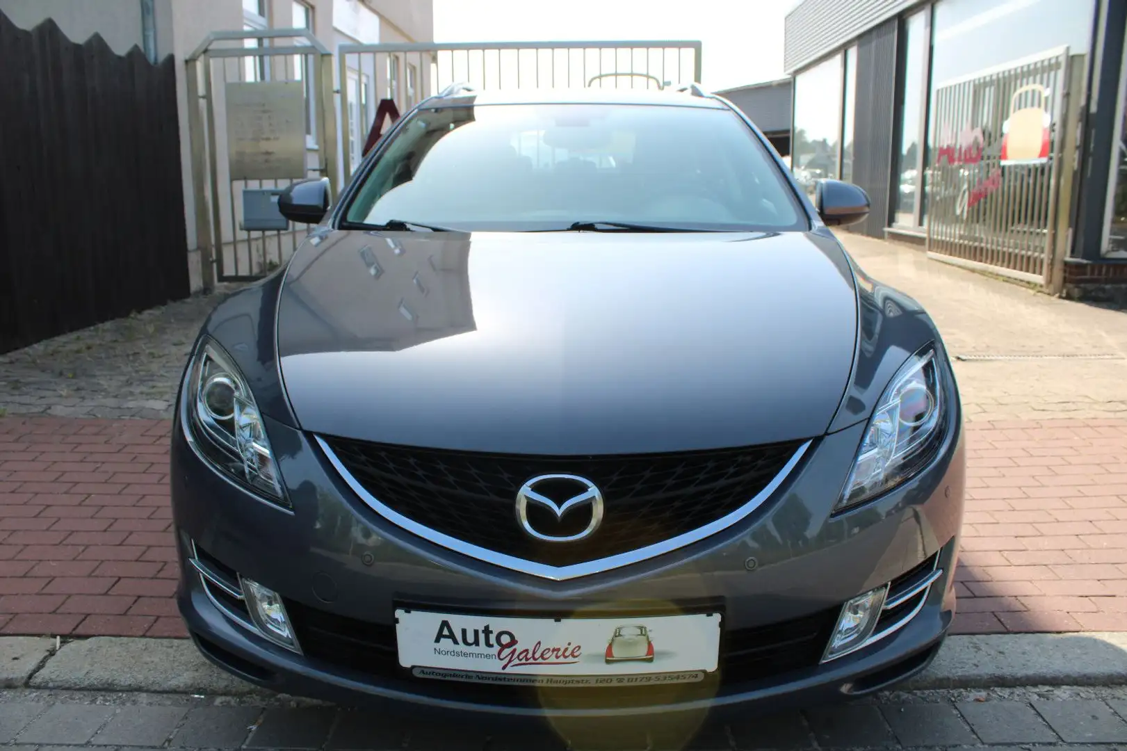 Mazda 6 Kombi 2.2 CRDT Exclusive|Klimaanlage| Grau - 2