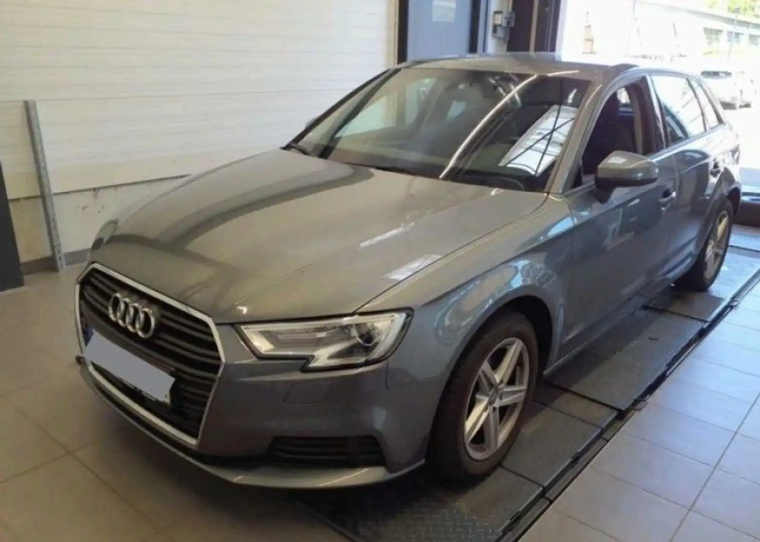 Audi A3 1.5 TFSI cylinder on demand Sportback Gris - 1