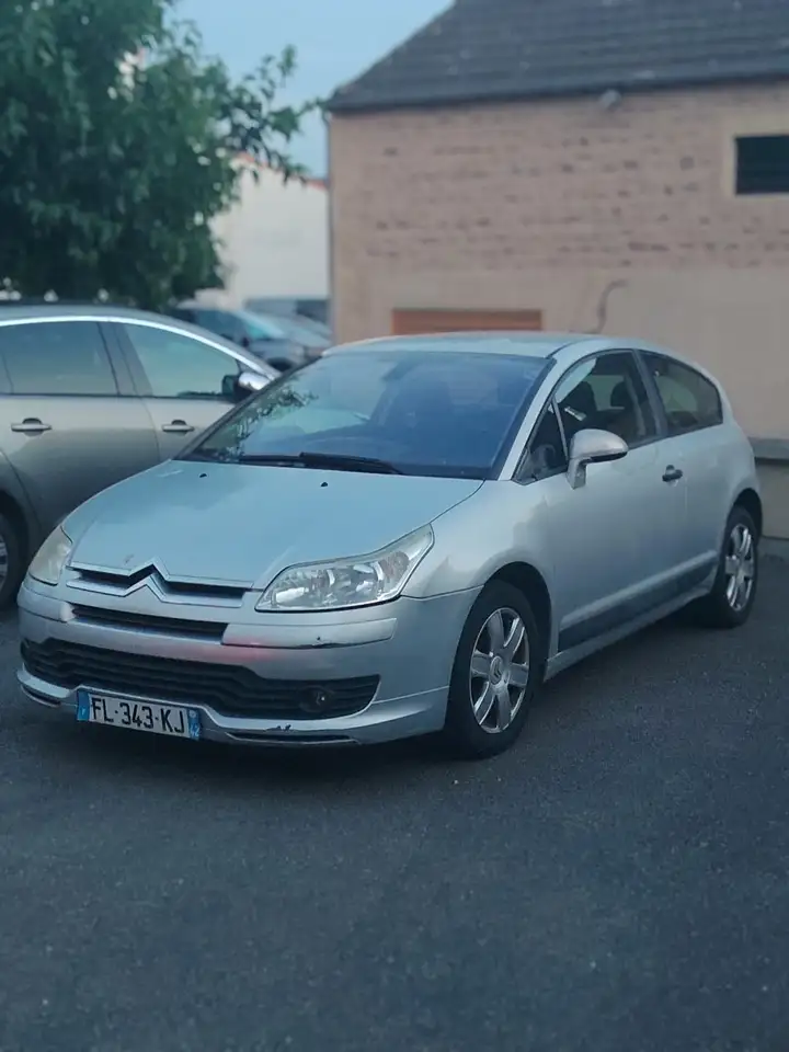 Citroen C4 CoupÃ© HDi 110 FAP Pack Ambiance