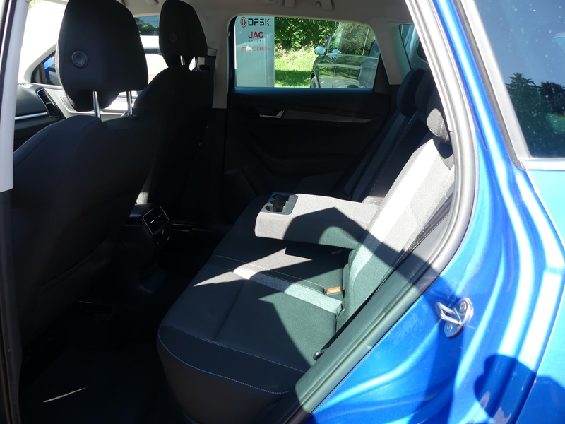 Skoda Karoq 1.5*Drive*Klima*SHZ*Navi*Kam*ACC*LED — photo 11