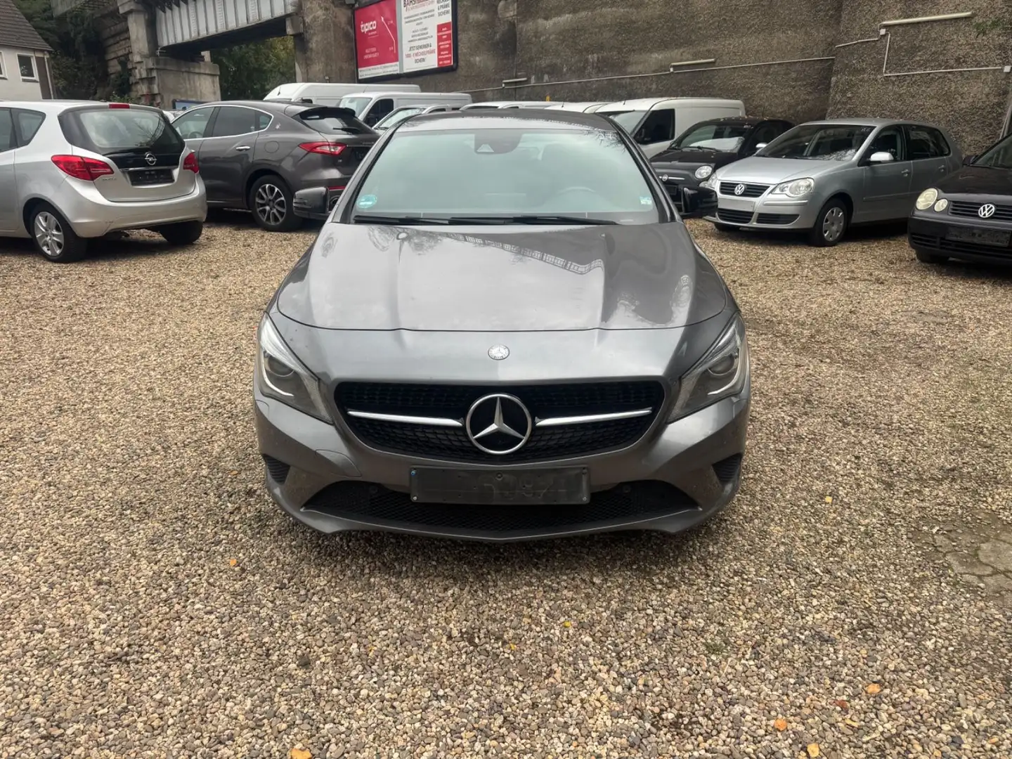 Mercedes-Benz CLA 250 Automatik Klima Navi** Grau - 2