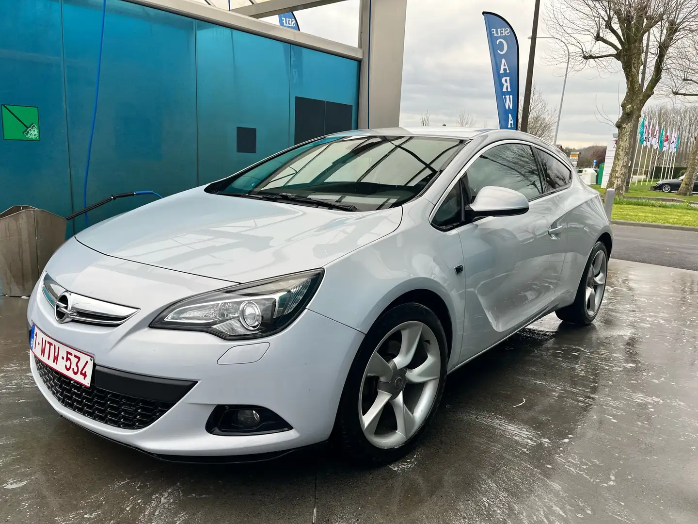 Opel Astra GTC 1.4 Turbo Edition Argent - 2