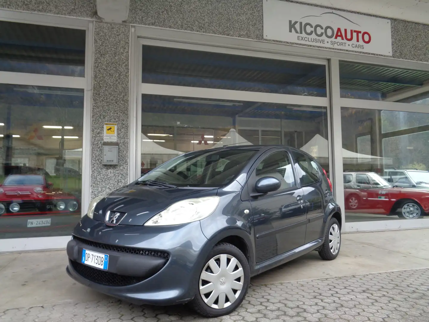 Peugeot 107 107 5p 1.0 12v Plaisir - 1