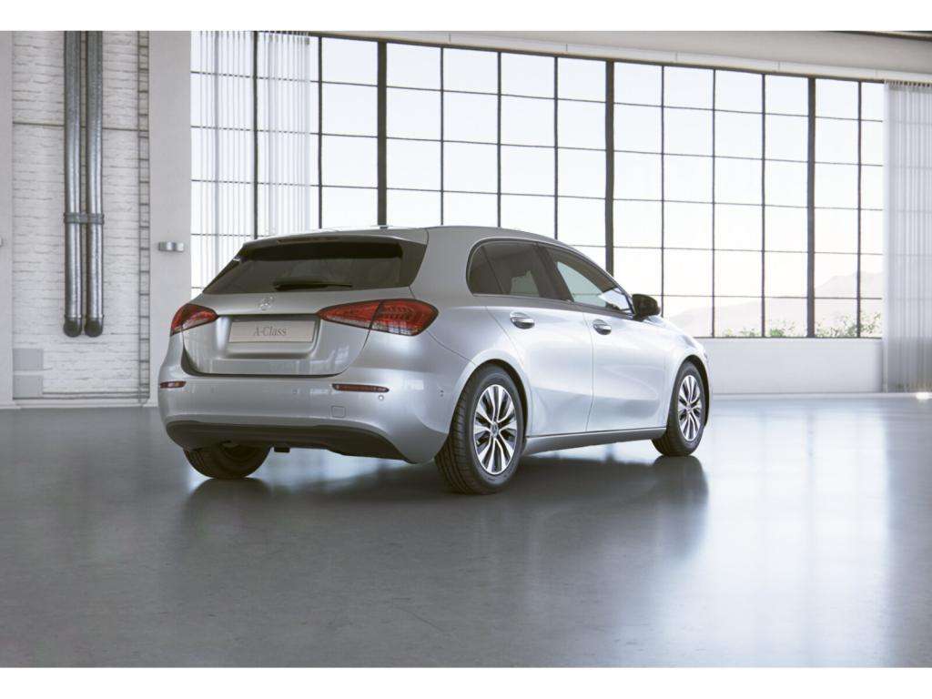 Mercedes-Benz A 200