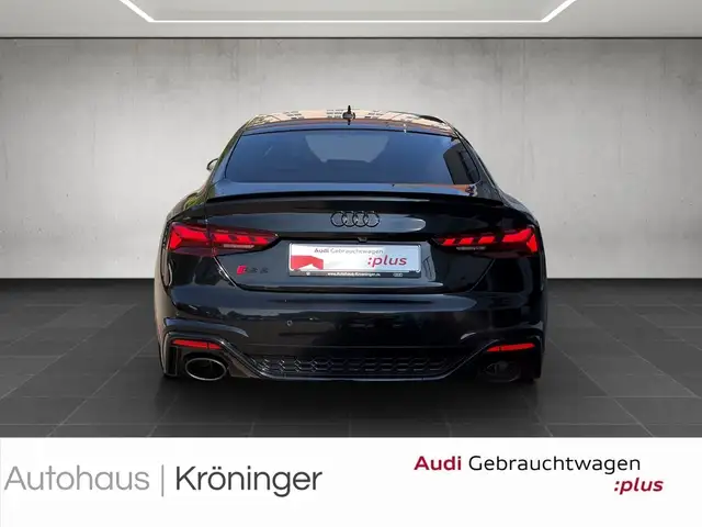 Audi RS5 view 6