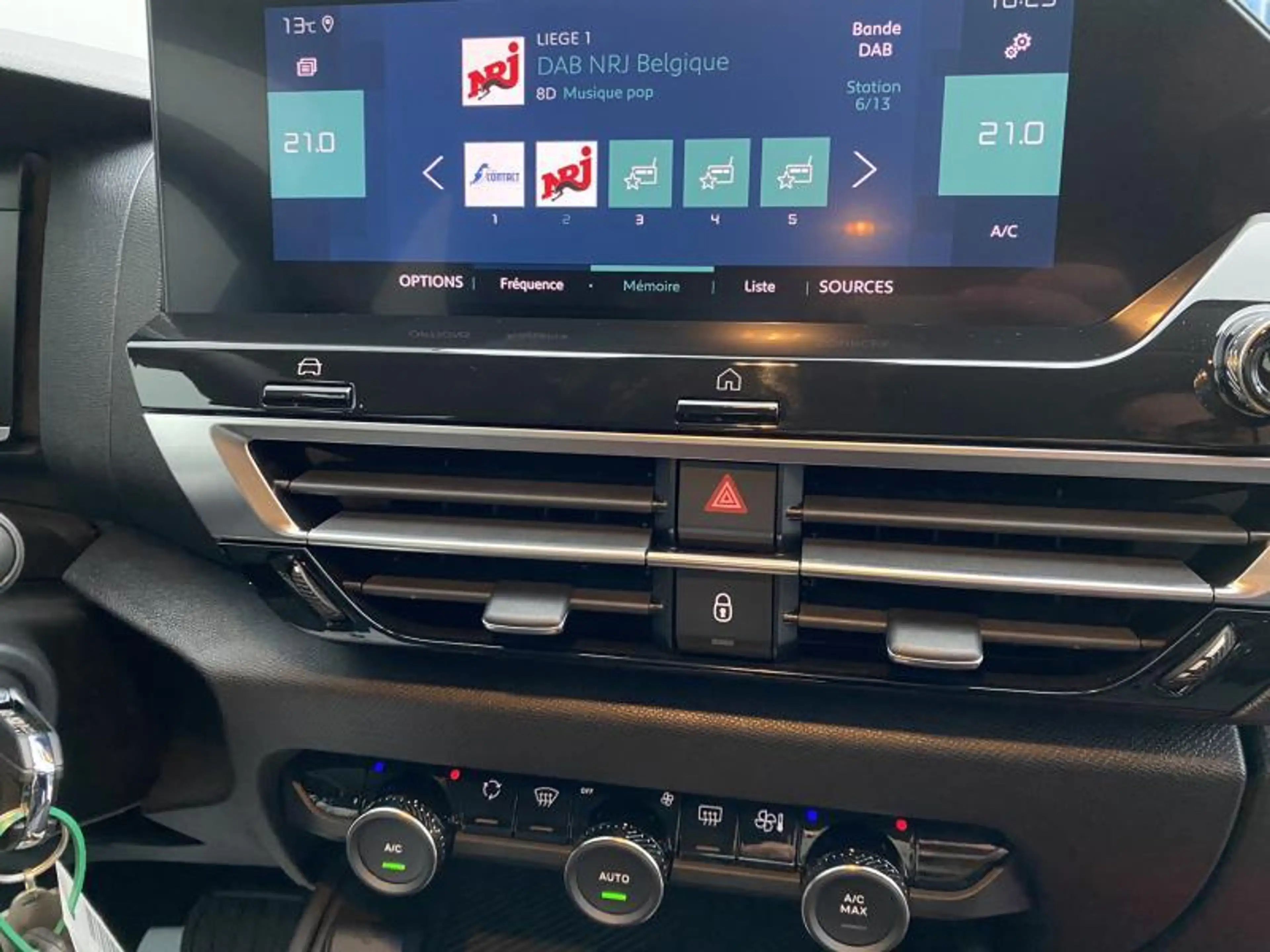 Citroen C4 e- Business GPS — photo 11
