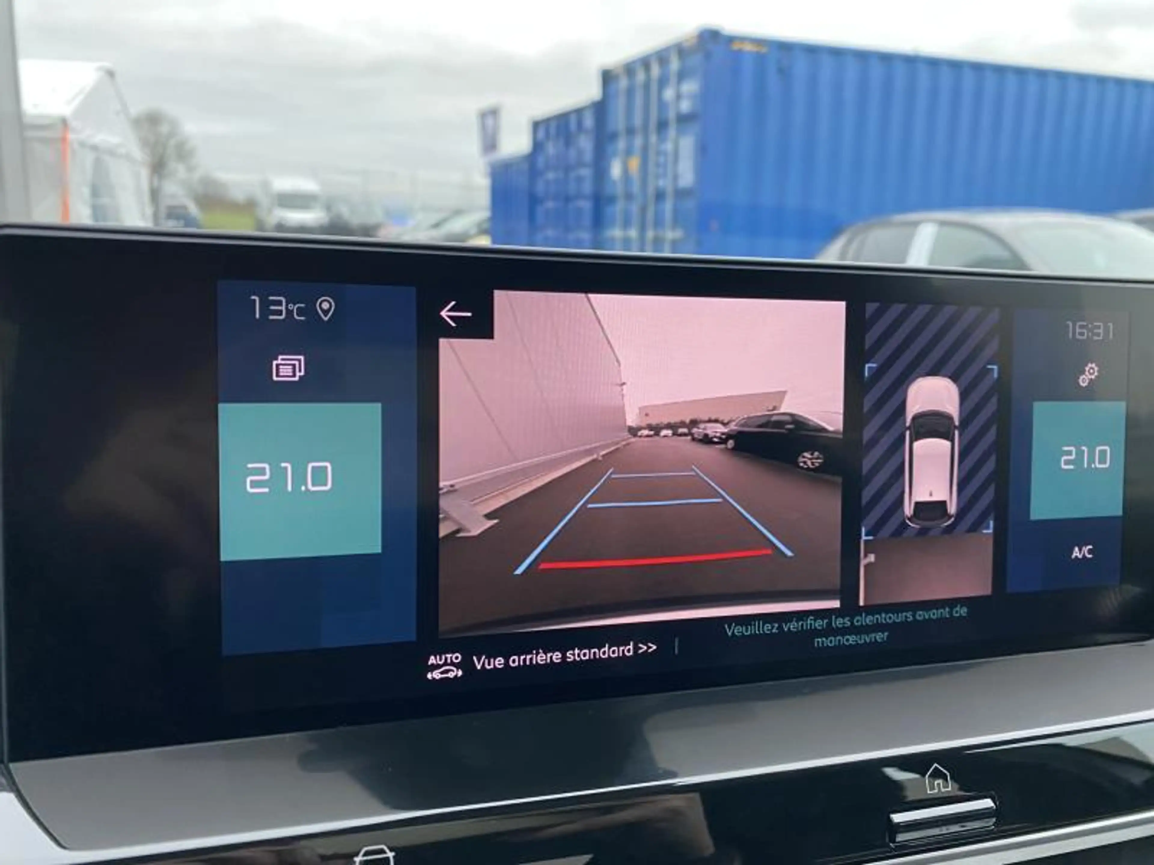 Citroen C4 e- Business GPS — photo 10