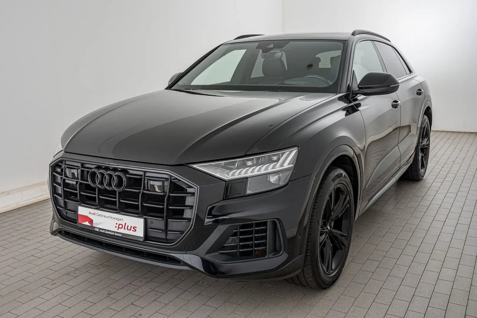 Audi Q8 50 TDI qu. tiptr. AHK PDC RFK NAVI HUD MATRIX Schwarz - 2