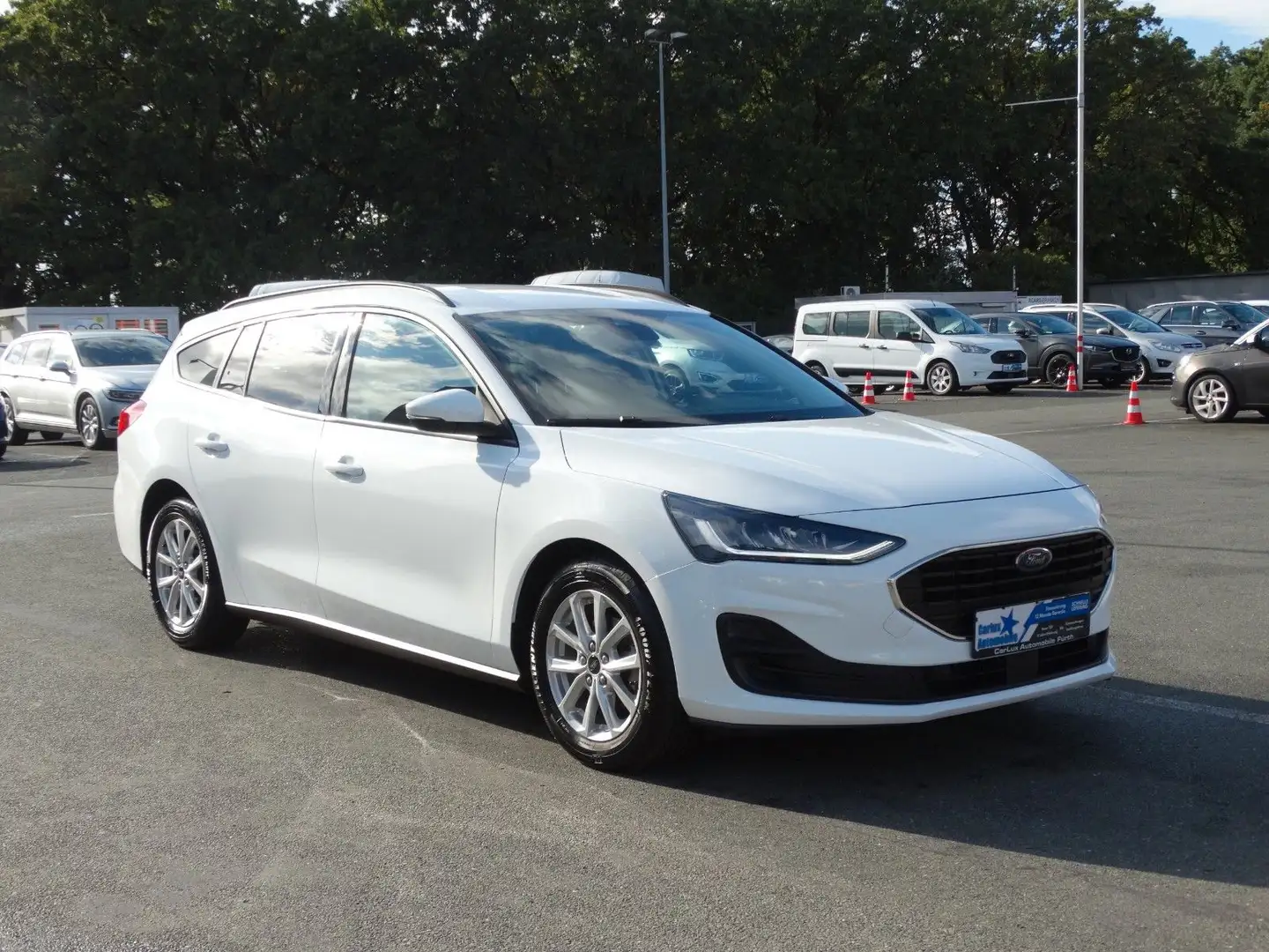 Ford Focus 1,5-120Ps-Neu Model*Navi*Kamera*1Hd*EURO6 Weiß - 2
