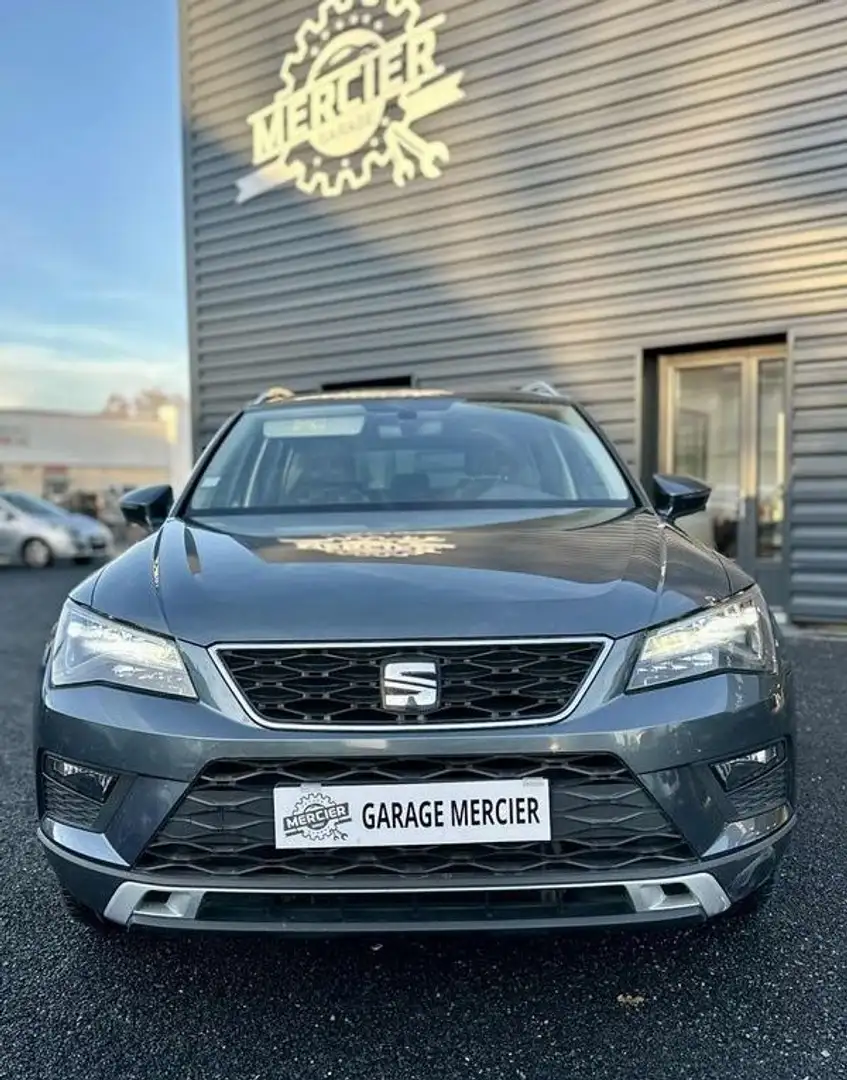 SEAT Ateca 2.0 TDI 150ch 4DRIVE STYLE Gris - 2