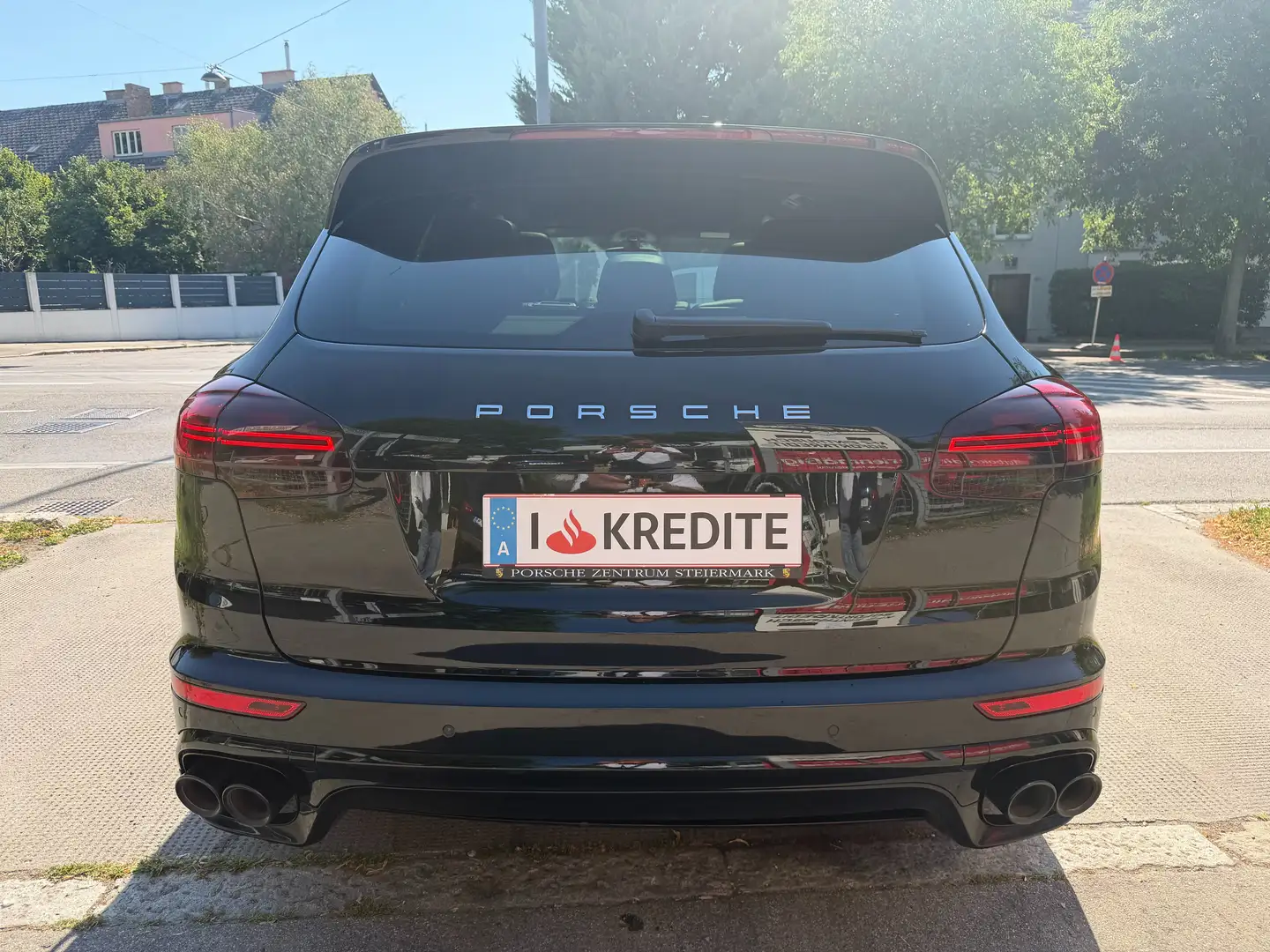 Porsche Cayenne Cayenne II 3,0 Aut. Schwarz - 2