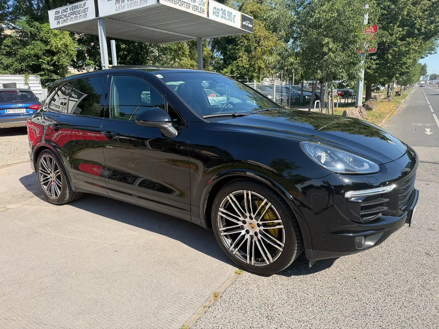Porsche Cayenne Cayenne II 3,0 Aut. Schwarz - 1