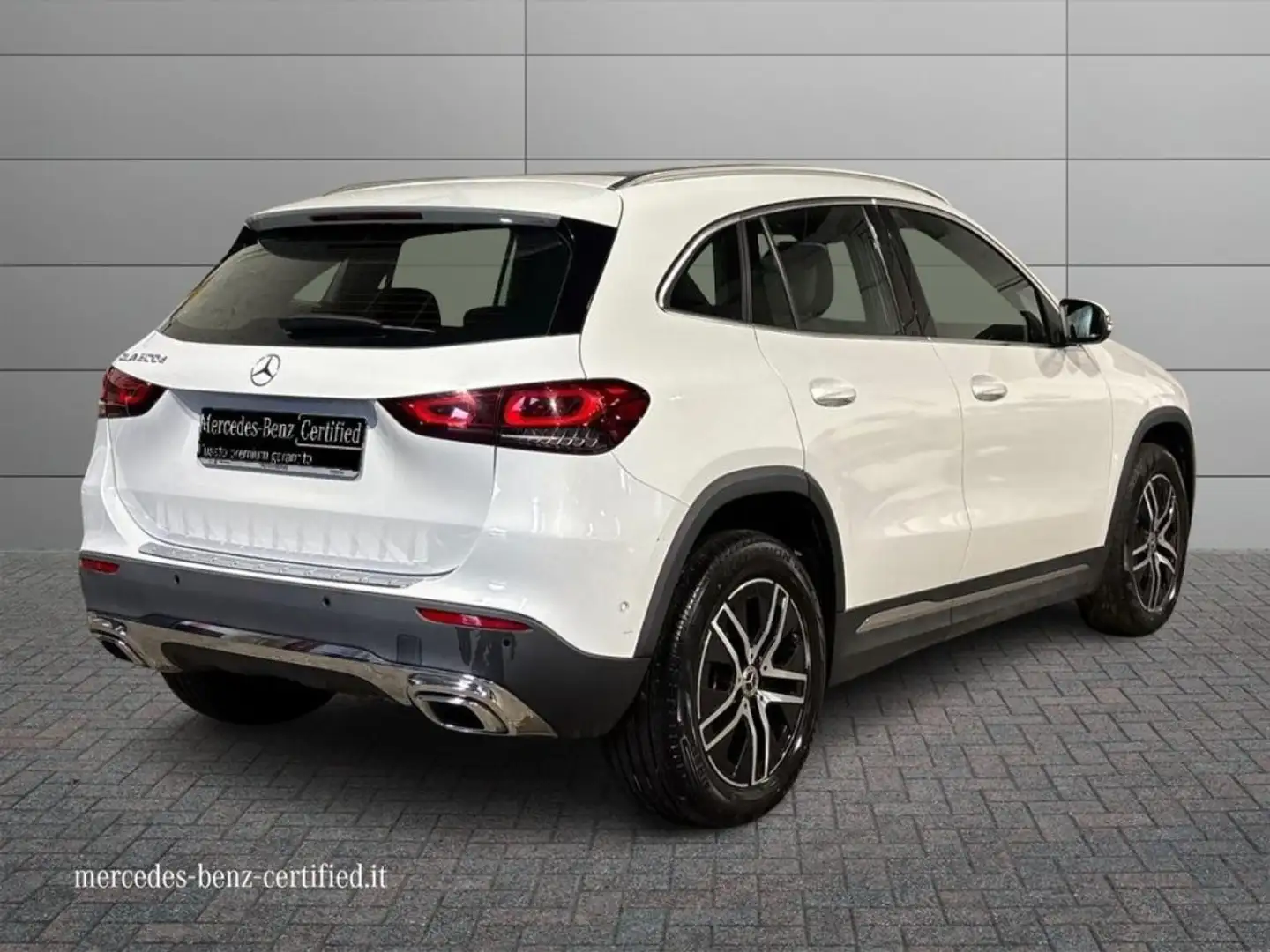 Mercedes-Benz GLA 200 d Automatic Sport Plus Blanc - 2