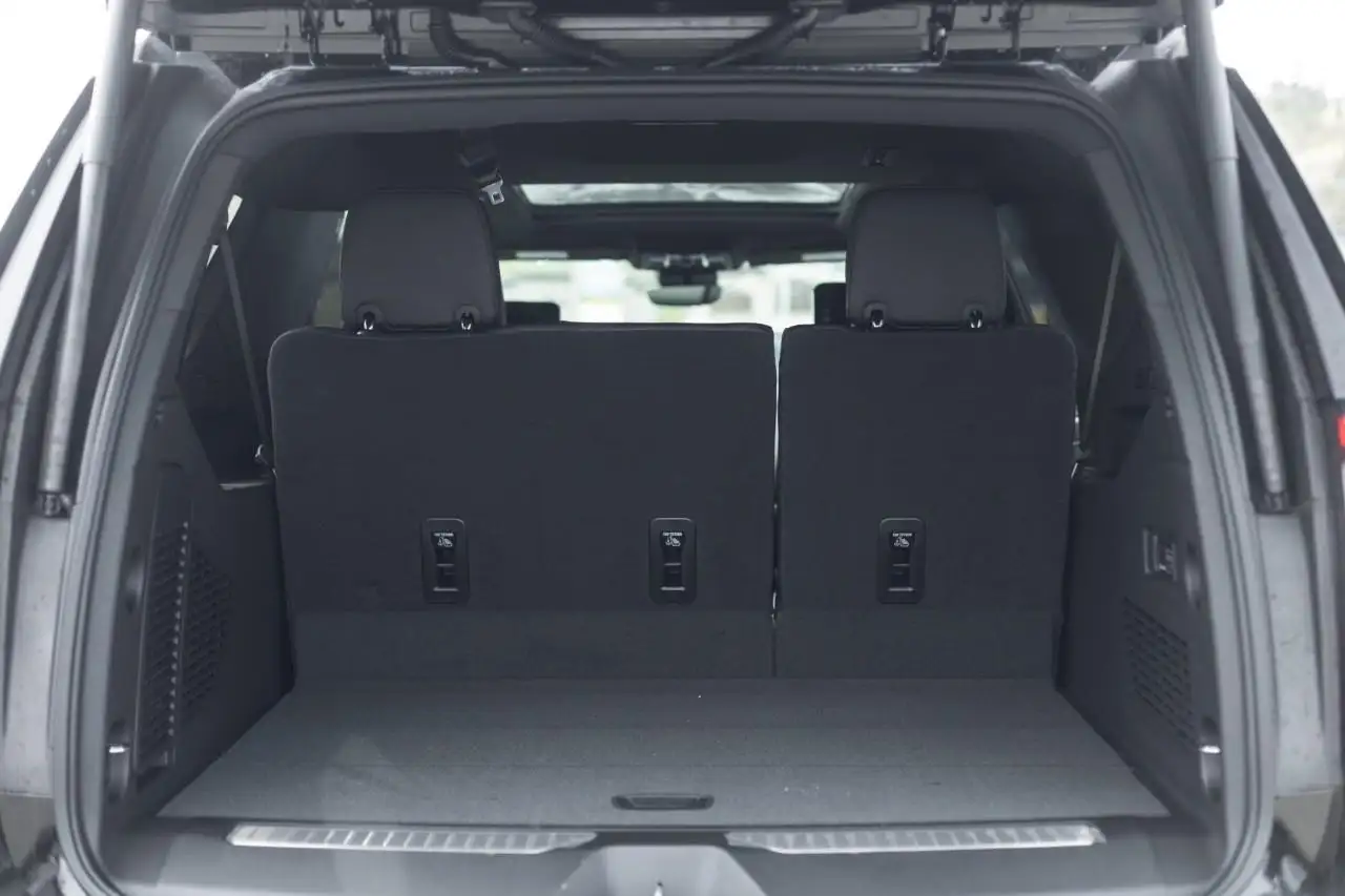 GMC Yukon снимка GMC Yukon