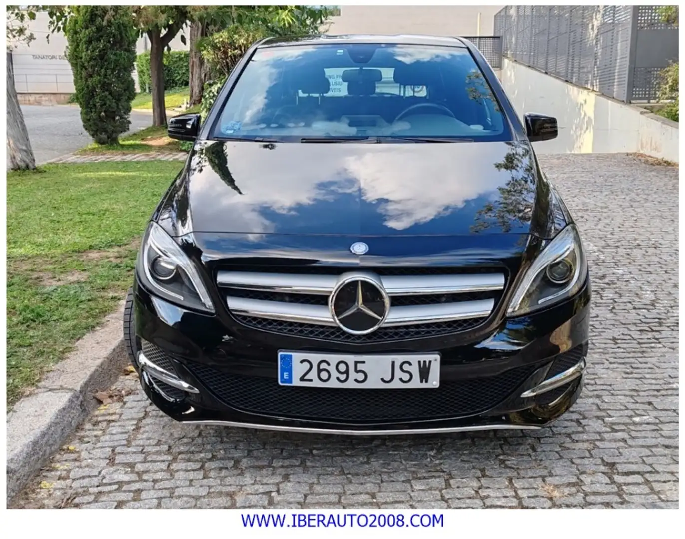 Mercedes-Benz B 250 e Noir - 2